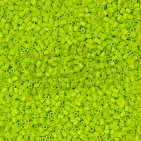 A84 VERDE LIMA - 500pz (6g) Beads 2.6mm